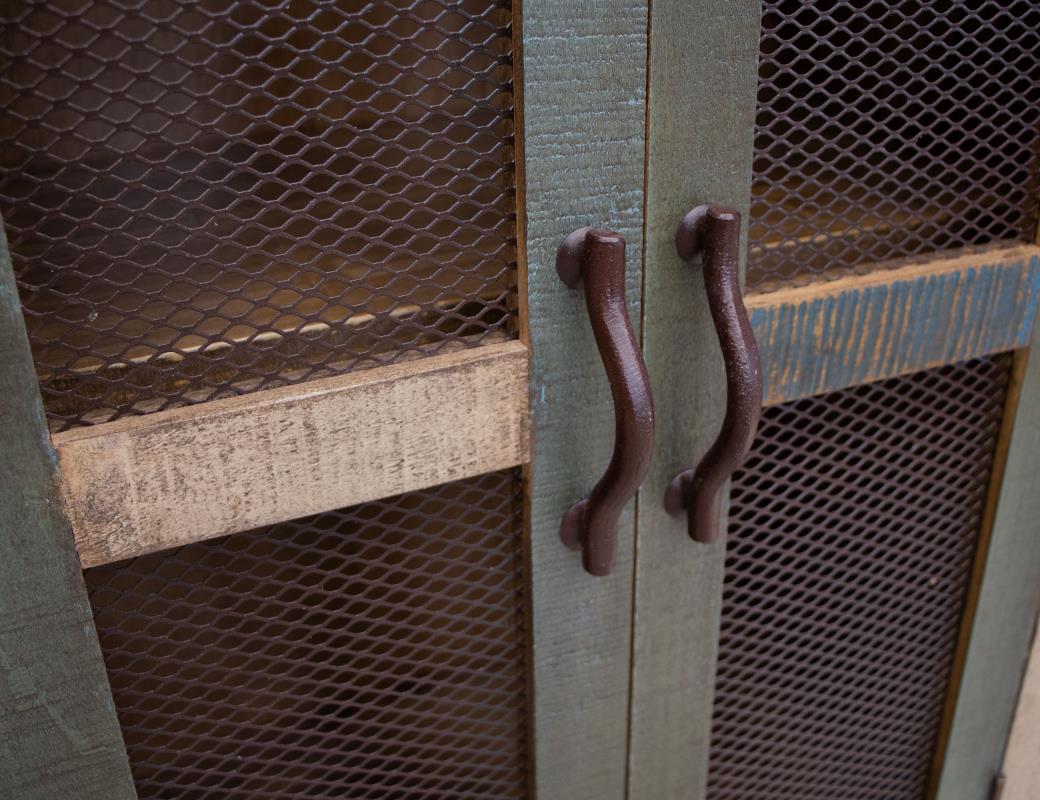 6 Iron Mesh Door 71" Console